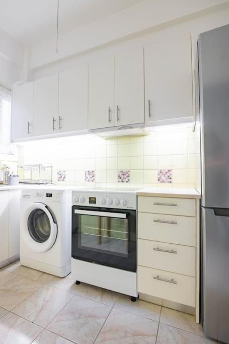Your Perfect Place 1Min From Kato Patissia Station -100Mbps Athen Exterior foto